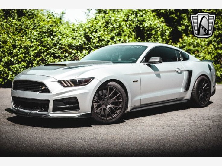 Thumbnail Photo undefined for 2017 Ford Mustang